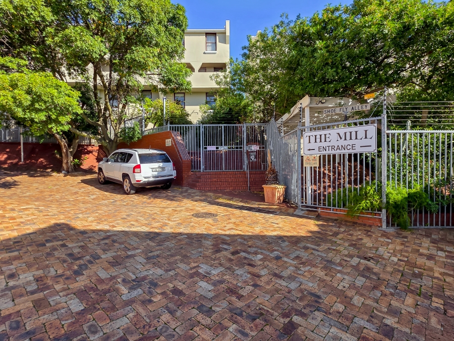 3 Bedroom Property for Sale in Zonnebloem Western Cape